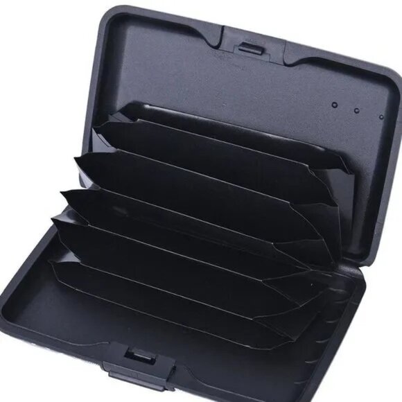 RFID Blocking Card Holder White Snap Closure - Picture 3 of 3